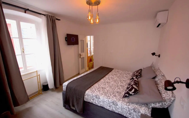 Phiros B&B
