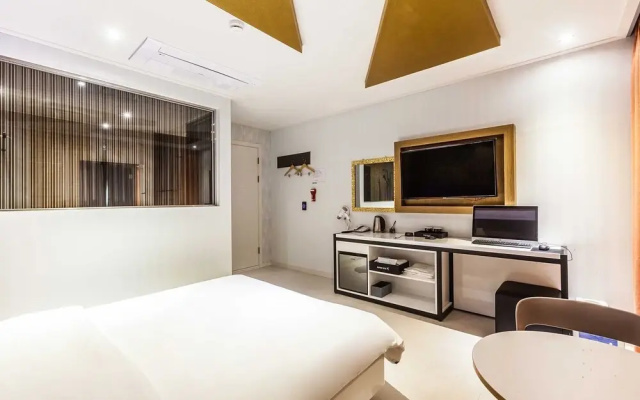 Pocheon Hotel Lak Self Check-in Motel