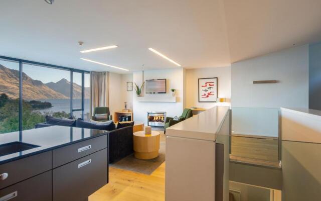 Element Escapes Luxury Apartments