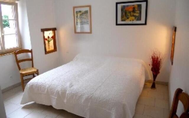 Gîte Épineu-le-Chevreuil, 3 pièces, 4 personnes - FR-1-410-198