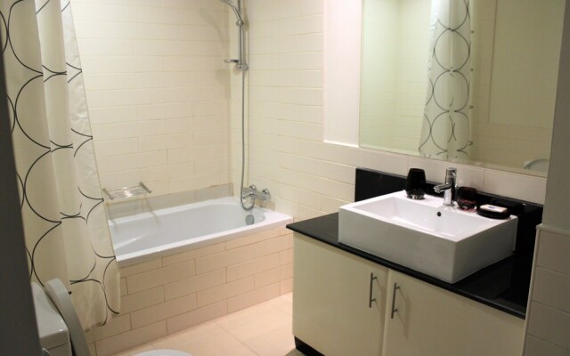 DRT- Modern 1 bedroom near Dubai metro