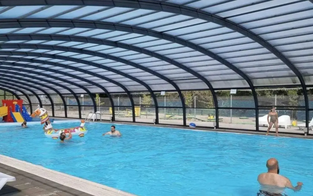 6 Person Holiday Park Home in Malling