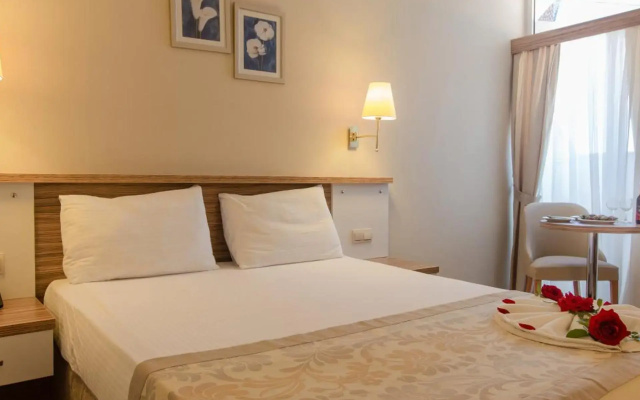 Aes Club Hotel
