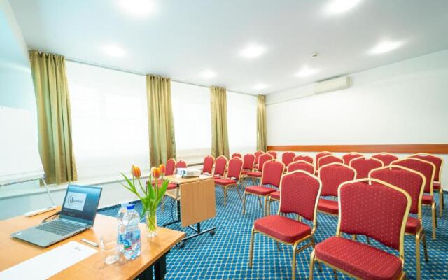 Warmiński Hotel & Conference