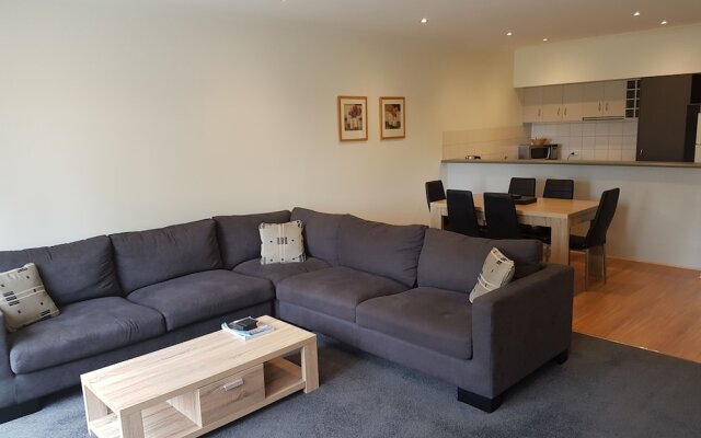 Gillies st Apartments