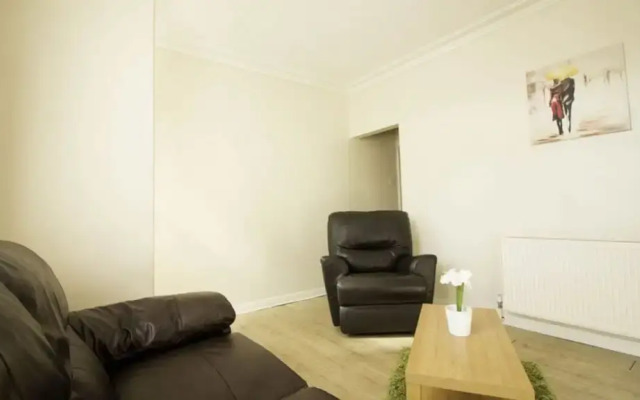 RoomTel - Brook House