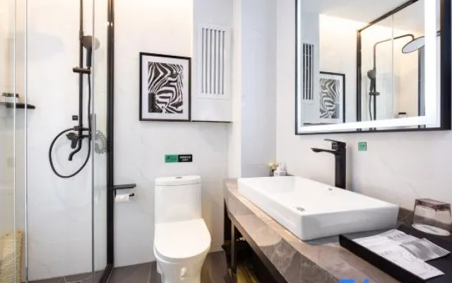 Xana Hotelle (Ulanhot Railway Station & Wuyi Square Branch) – Bathroom – Ulanhot