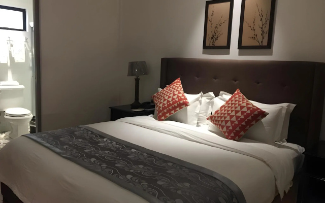 Avenue Suites Hotel