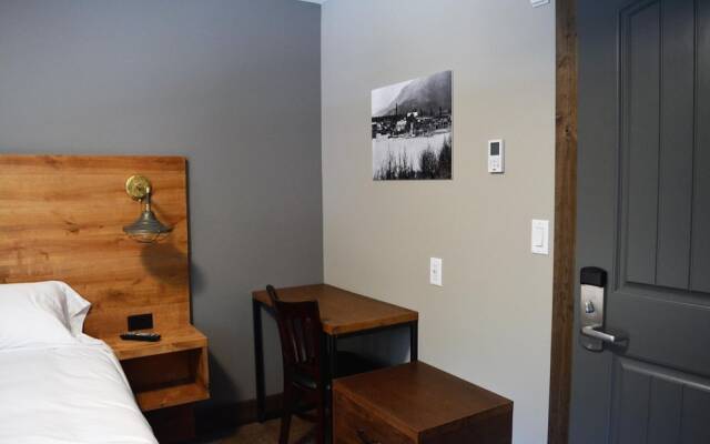 Sasquatch Inn