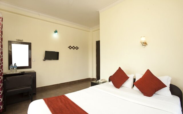 OYO 493 Hotel The Holy Birth