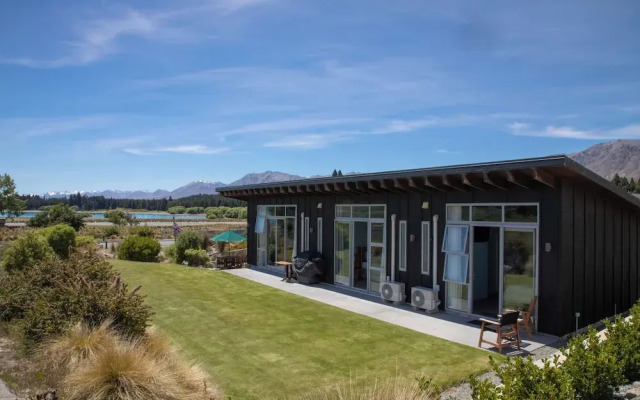 Three Rivers Lodge