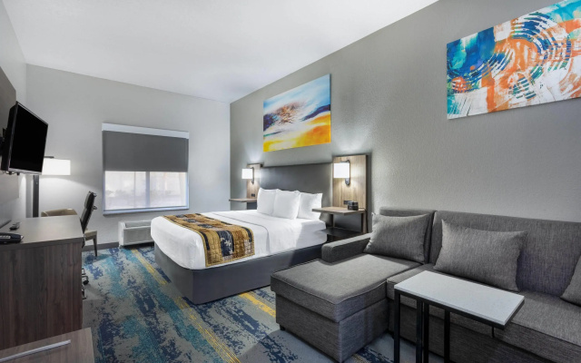 La Quinta Inn & Suites by Wyndham Tampa Central