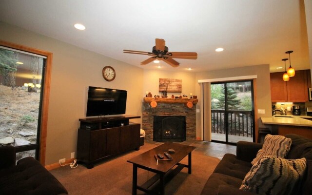 Mammoth S #110 2 Bedroom Condo