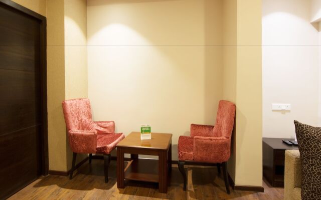 Treebo Tryst KC Manor