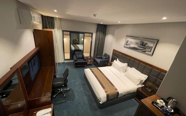 Celine Home Hotel Tawiq