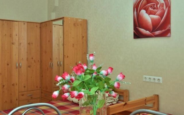 Happy Hostel