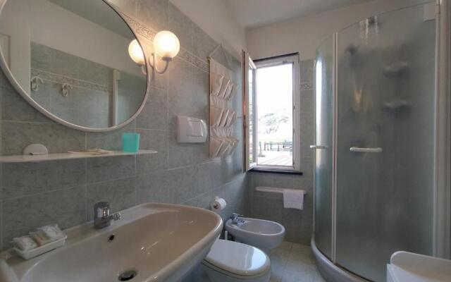 Monia House Sea View