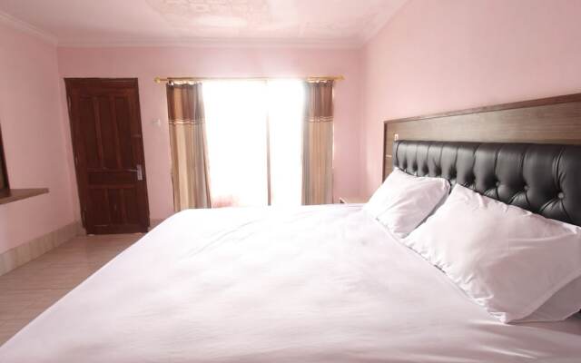 OYO Life 93284 Kos Cendana Raya