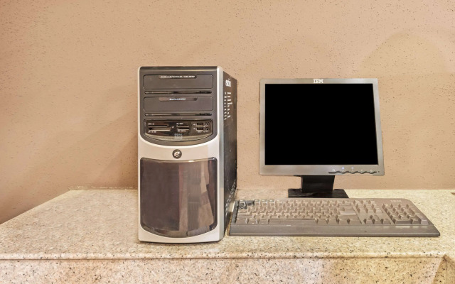 Days Inn by Wyndham Gainesville