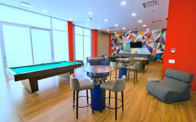 Real View Towers W208 by Casago