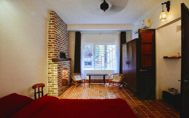 Roots House Easternstay