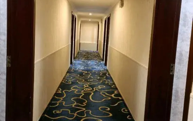 Linyiyuan Express Hotel