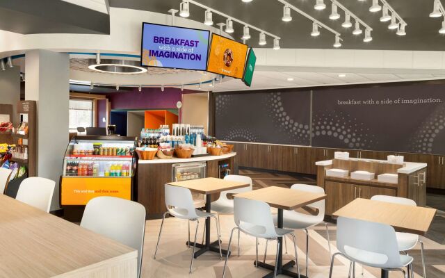 Tru by Hilton Cheyenne WY