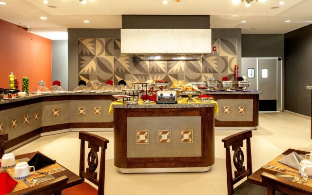 Hotel Araiza San Luis