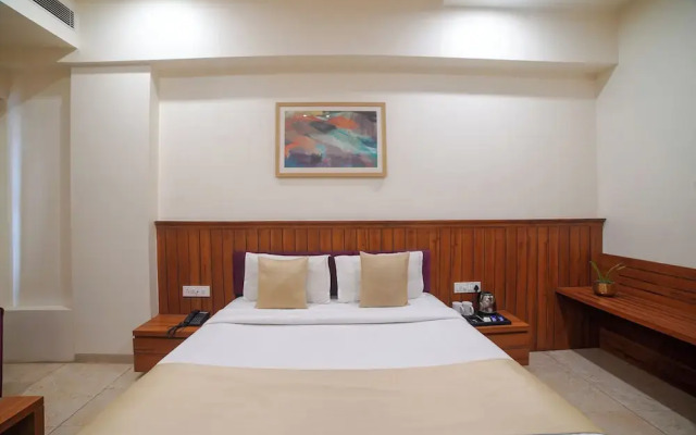 Hotel Centre Park Bhopal