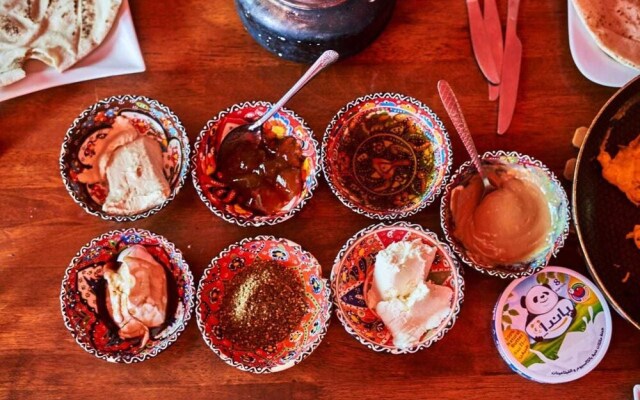 Bedouin Pink EcoHouse - Hostel
