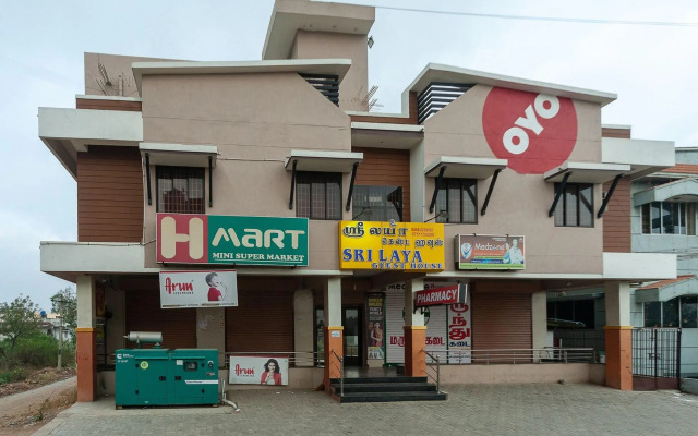 Sri Laya Guest House by OYO Rooms