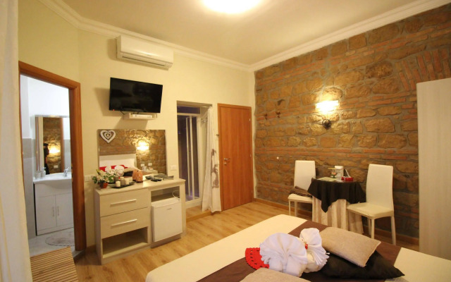Freedom Love B&B