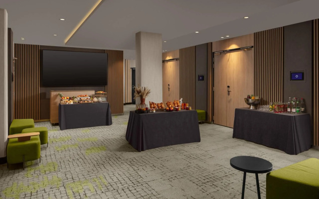 Courtyard by Marriott Paris Porte de Versailles