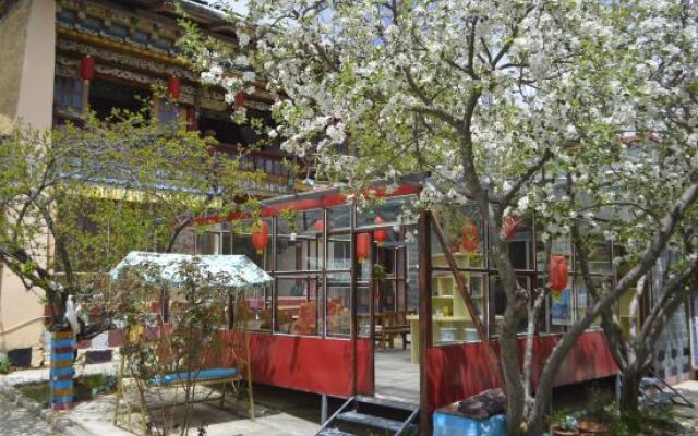 Shangri-La Xueyu Qingyuan