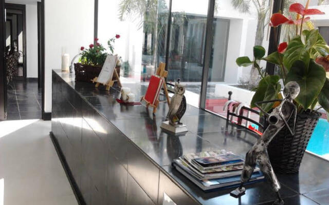 21 Kingfisher Guesthouse