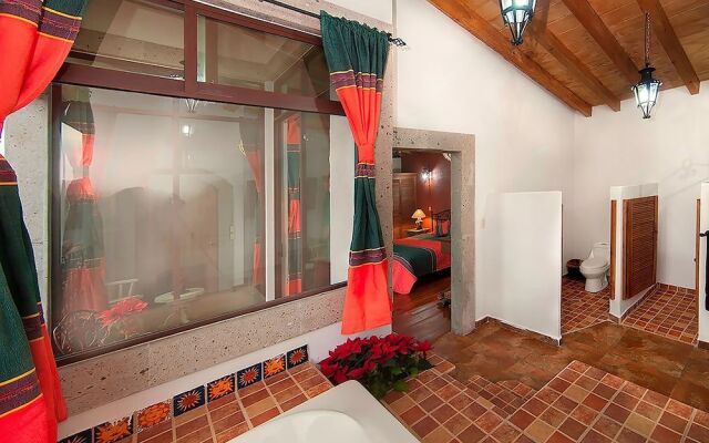 Cabañas y Suites Mansion del Virrey