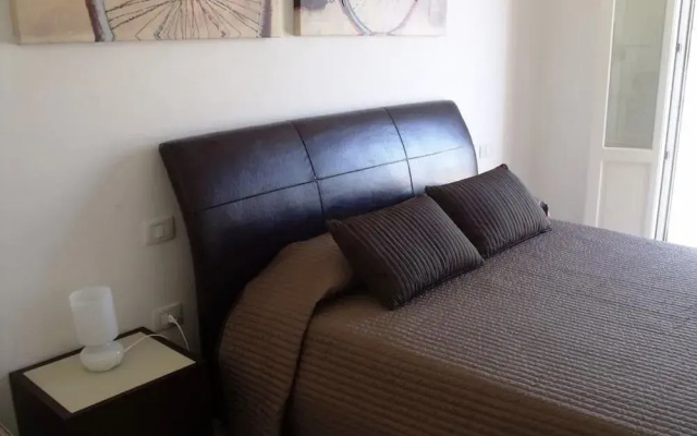 Plaza Rooms