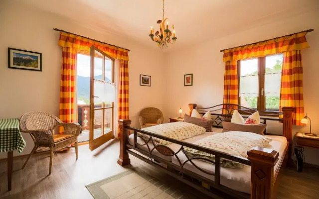 Pension Gasthof Etzerschlössl