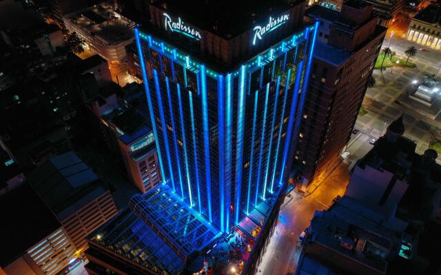 Radisson Montevideo Victoria Plaza Hotel