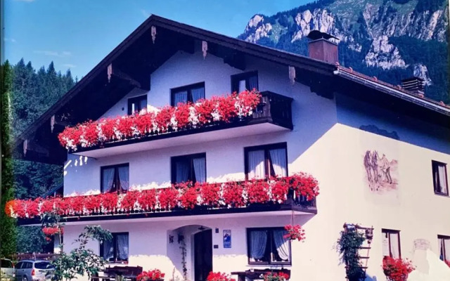 Feichten-Hof Zaiser Maria und Hubert