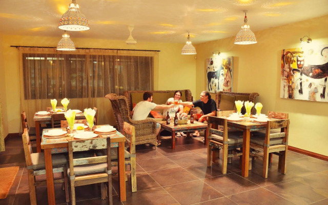 Happy Days Guest House