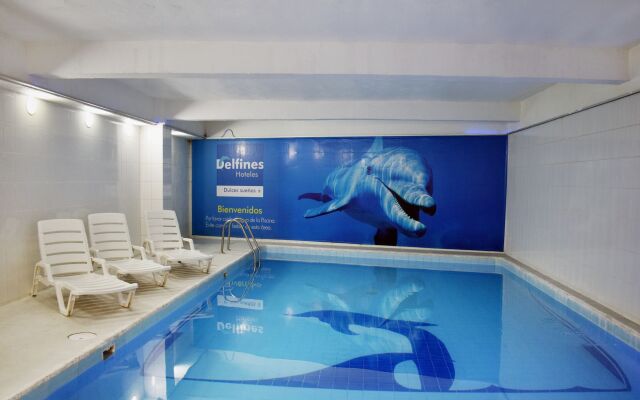 Apart Hotel Los Delfines