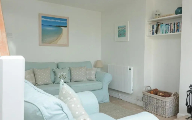 Pebble Cottage