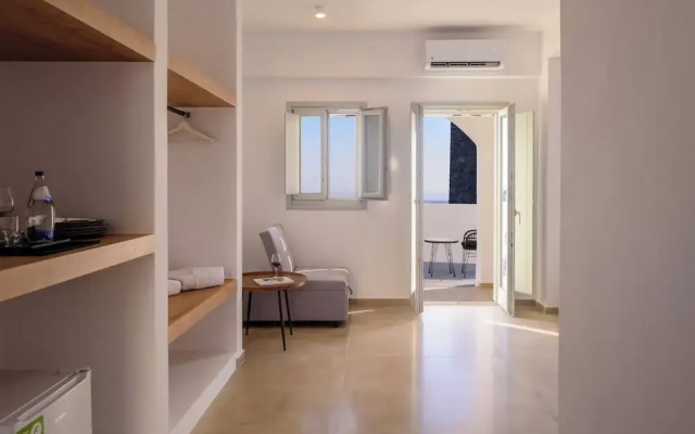 Elia Pyrgos Suites