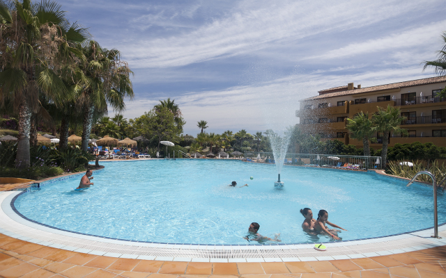 Best Alcazar Hotel