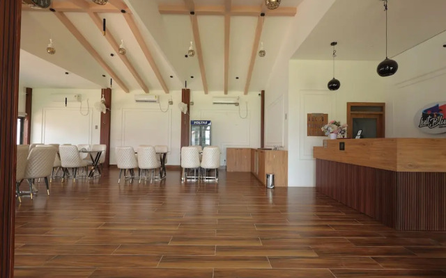 Luit Blue Homestay & Resorts