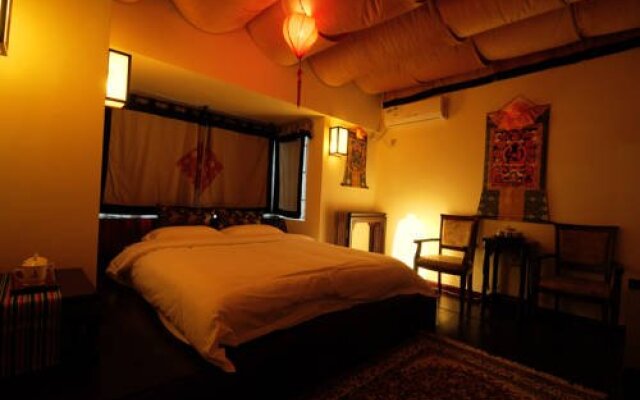 Ming Lu Hotel