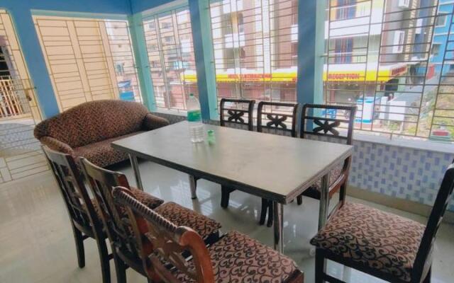 Goroomgo Pancham Continental Bareilly