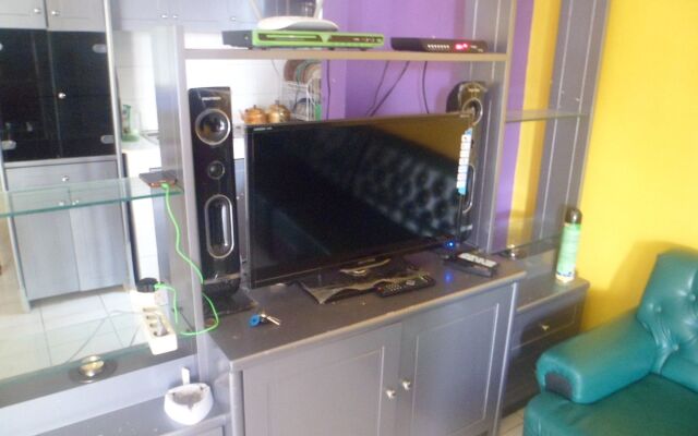 Villa Kota Bunga Cosmos