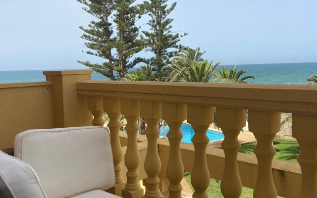 Acogedor apartamento en Denia 1 línea de playa